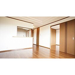 ヴァン　パイン　コートＢ棟 102 1階2LDKのリビング/ダイニング