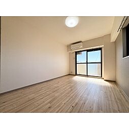 ピディエスベルエーリー 1A 1階1Kのリビング/ダイニング