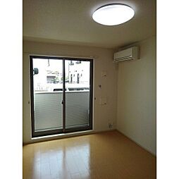 フルーリール 103 1階2Kの寝室