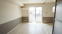 雅野VIII 210 2階2LDKのリビング/ダイニング