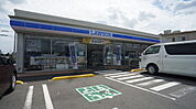 コンビニ「ローソン鈴鹿高岡南店まで1885ｍ」