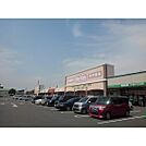マックスバリュ鈴鹿中央店まで1597m