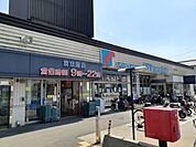 万代 羽束師店まで900m