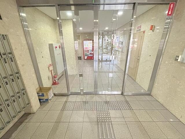 エントランス