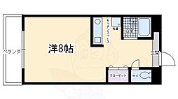 EAST WING 1階/-