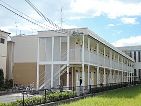 ロン 101号室 ｜ 大阪府八尾市楠根町2丁目（賃貸アパート1K・1階・22.70㎡） その1