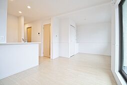 アーバンハイツB棟 2階2LDKのリビング/ダイニング