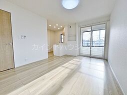 サンシャイン 2階1LDKのリビング/ダイニング