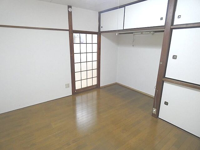 寝室