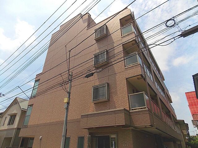 2 / 17