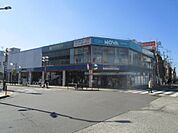 京成金町駅まで徒歩20分。