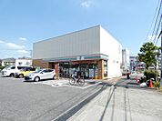 セブンイレブンまで徒歩4分