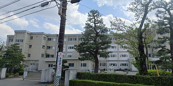 画像8:浜松市立積志中学校