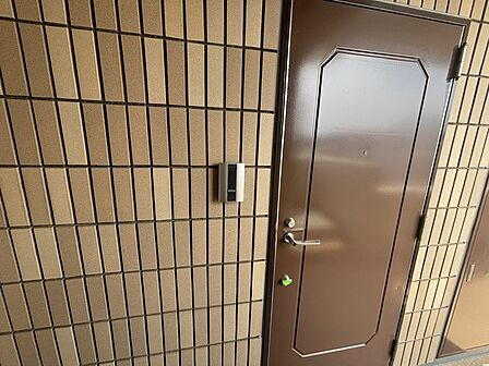 お部屋のドア