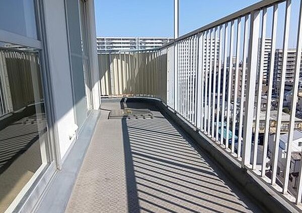 バルコニーを拡大表示