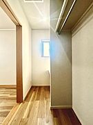 WICです、ぜひ現地にて、実際の広さや開放感をお確かめください。