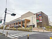 テラスモール松戸まで車で21分（5400m）