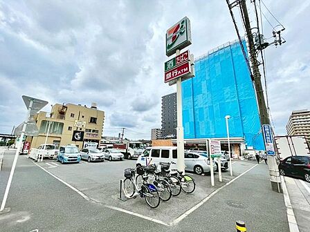 コンビニ セブンイレブン 千葉問屋町店 153m