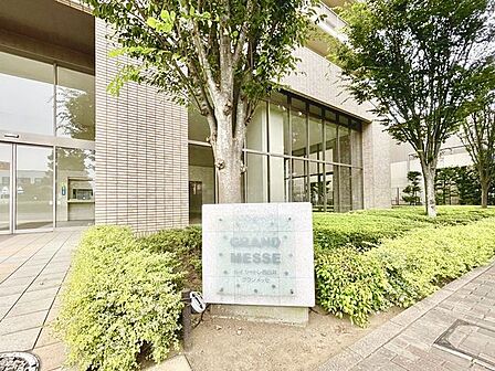 マンションの建物看板です