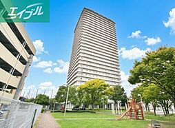 ファミールタワープラザ岡山