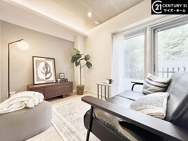 リビング/ダイニング 東京メトロ副都心線 北参道駅 徒歩4分