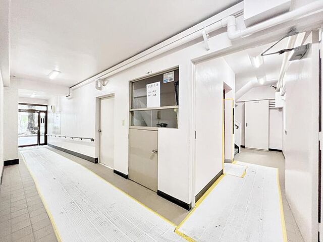 エントランス 西武池袋線 練馬駅 徒歩6分