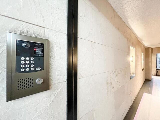 エントランス JR山手線 日暮里駅 徒歩14分