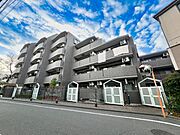 【外観】　毎日の暮らしに寄り添う、優しい雰囲気の外観が魅力です。