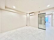 【洋室】　休日は一日中まったりと過ごしたくなる居心地の良い空間