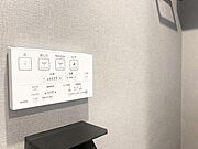 【設備】　ウォシュレットつき