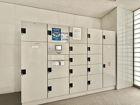 【エントランス】管理の行き届いた空間が日々の安心を支える