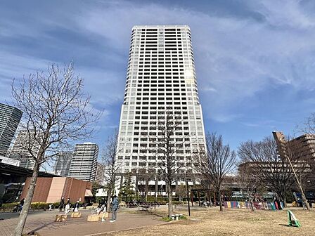 【外観】スタイリッシュで洗礼された外観美