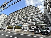 【外観】　帰宅時には、どこかほっとする。そんな素敵なマンション