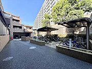 【駐輪場】きちんと整備された駐輪スペースが確保されています。