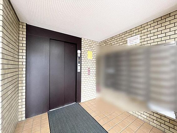 【エントランス...