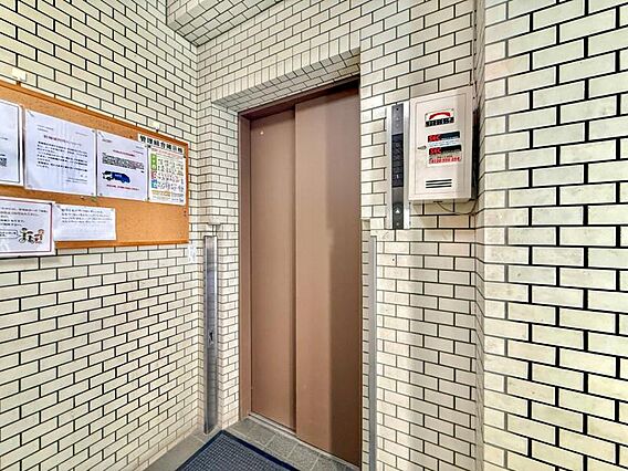 【エレベーター...