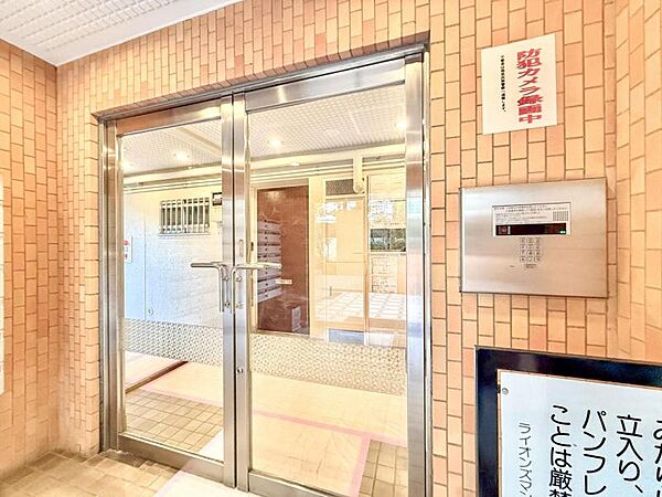 エントランス