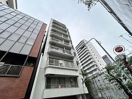 【外観】重厚感のある佇まいが魅力です