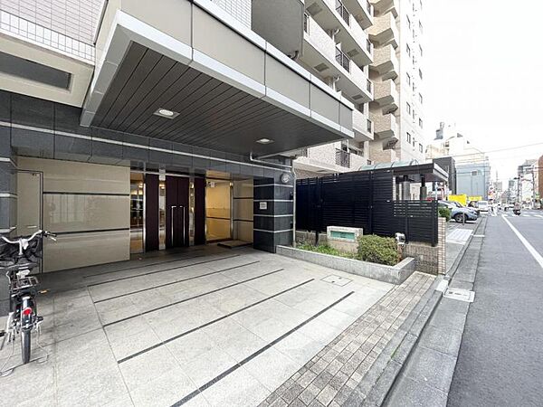 エントランスを拡大表示