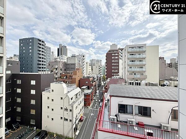 バルコニーを拡大表示
