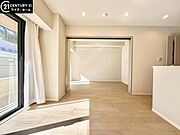 【LDK：9.1帖】　心地よい時間を過ごせる空間となっています。穏やかな時間を心ゆくまで堪能できる住空間です