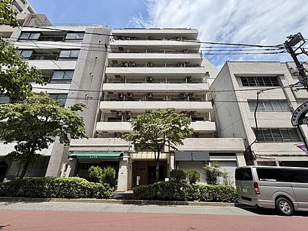 【外観】分譲マンションならではの品のある外観です。