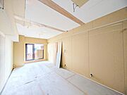 【LDK：10.5帖】　大きな10.5帖の一つの空間としても使えます