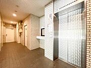 【エレベーター】　しっかりと管理が行き届いており、いつも共用部は綺麗に保たれています