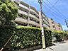 外観：【外観】周囲の街並みと調和する落ち着いた色調。