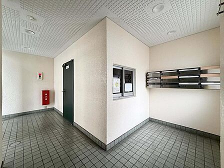 【集合ポスト】郵便受けも、きちんと管理されています。