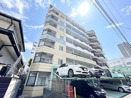 【外観】スタイリッシュで洗礼された外観美