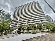 【外観】重厚感のある佇まいが魅力です。