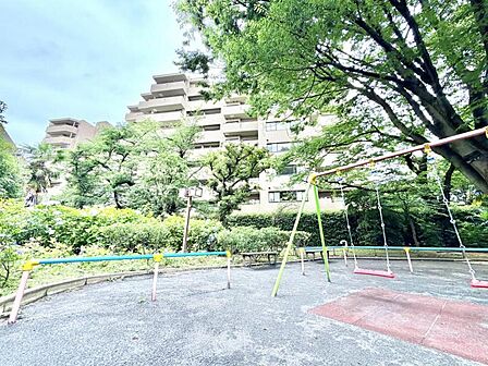【外観】時間を経ても魅力を保つ落ち着いた外観。