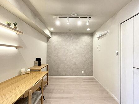 【洋室:4.5帖】落ち着いた時間を過ごせる空間です
